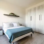 By The - My In Apartament *