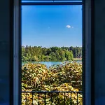 By The - My In Apartament *