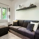 Apartament By The - My In *